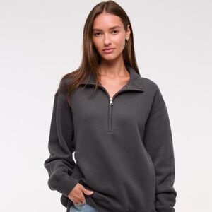 Abercrombie Sunday Sweat Suit